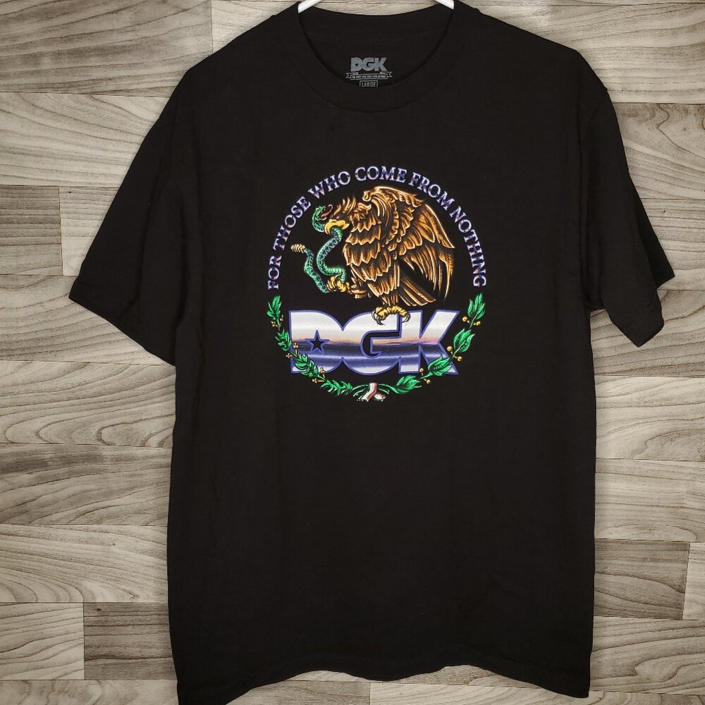 DGK Dirty Ghetto Kids "La Raza II" Large Short Sleeve Tee Black Graphic T-Shirt
